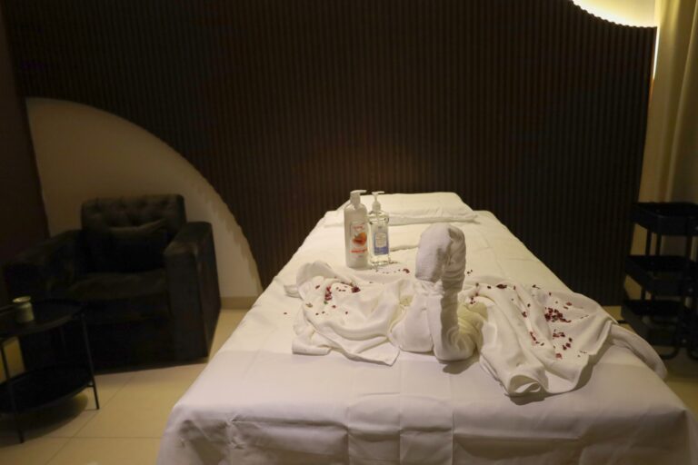 Candle massage in Dubai 25 Candle massage in Dubai